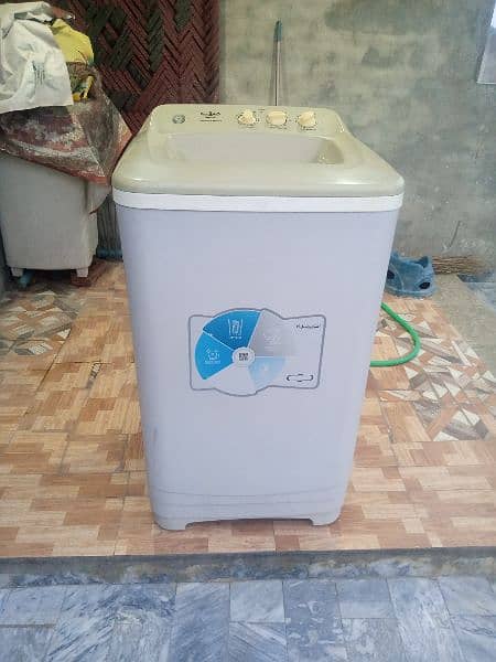 super Asia full size washing machine very good condition 1