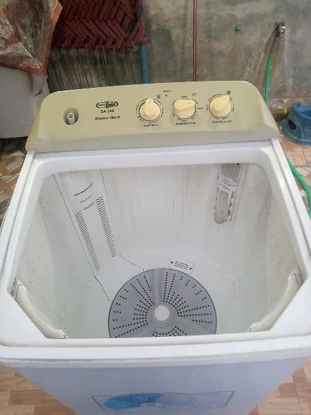 super Asia full size washing machine very good condition 2