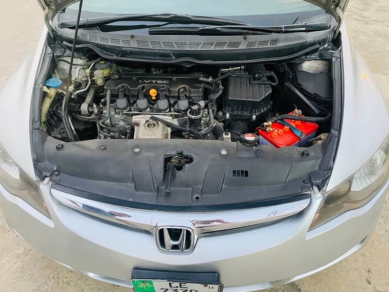 Honda Civic VTi 2011 10