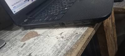 Laptop 0