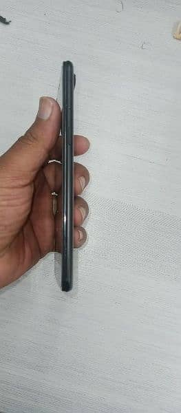 one plus 5t 10by9 non pta but u phone sim work 2