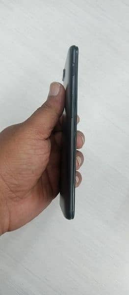 one plus 5t 10by9 non pta but u phone sim work 4