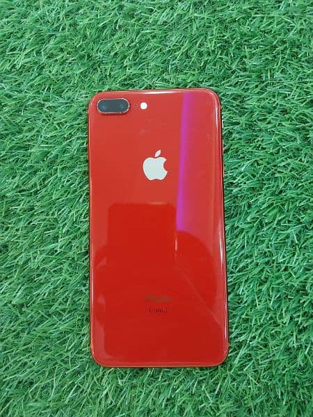 I PHONE 8 PLUS 1