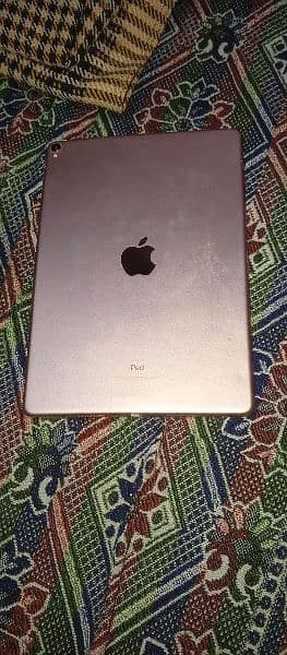 ipad pro 128 GB display damage 5