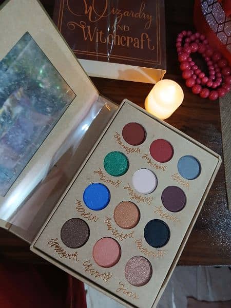 original booklet eye shadow pallete 0