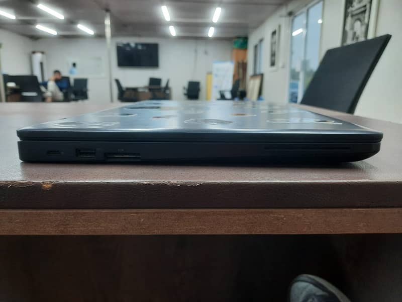 Dell Latitude 5580 core i5, 6th Gen 6