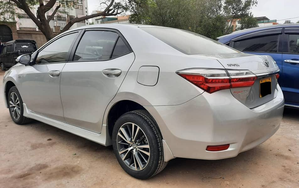 Toyota Corolla Altis 2020 1.6 B2B ORIGINAL 9