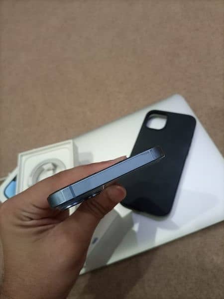 Iphone 14 Plus (128gb) JV Blue colour 2