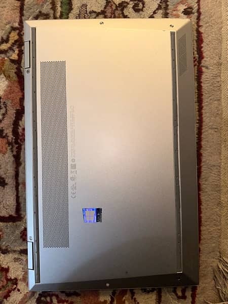 hp elitebook G7 2