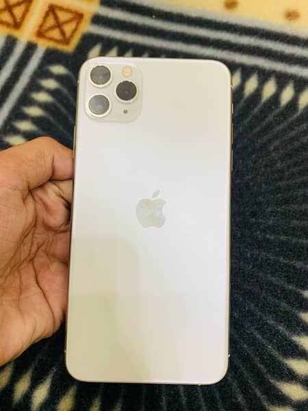 Iphone 11 pro max 64 gb non pta (urgent cash need 4