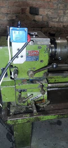 lathe machine