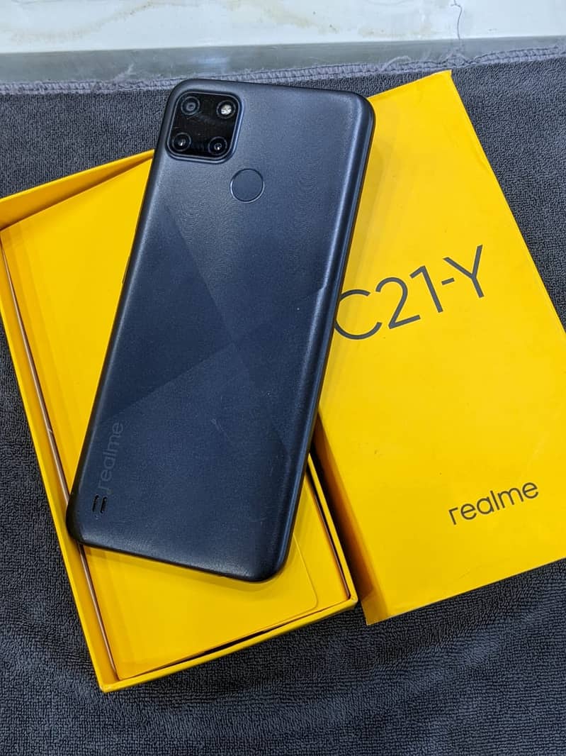 Infinix Note12 8+8 Ram /128GB OR  Realme C21Y 64GB 6