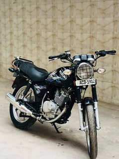 Suzuki GS150 SE