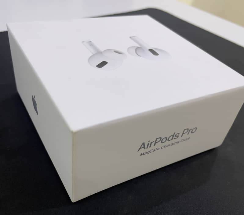 Apple AirPod Pro 1 (Genuine, Rarely Used, USA) 6