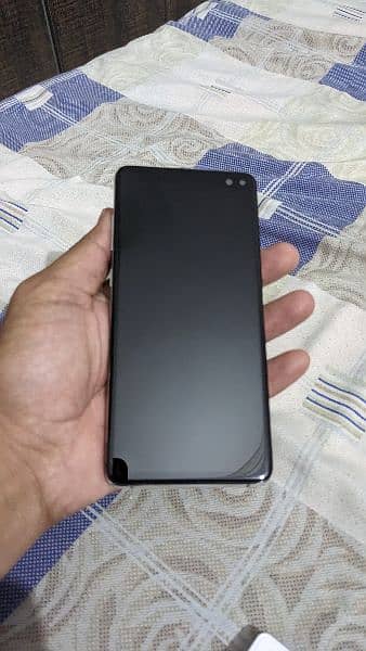 Samsung Galaxy S10 Plus 8/128GB 2