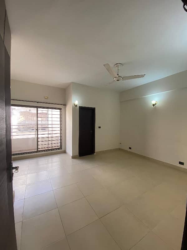 3 Bed South Face Corner Apartment for Sale in Askari Tower 1 5