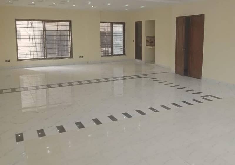 5 Marla First Floor Available For rent Main Boulevard 0