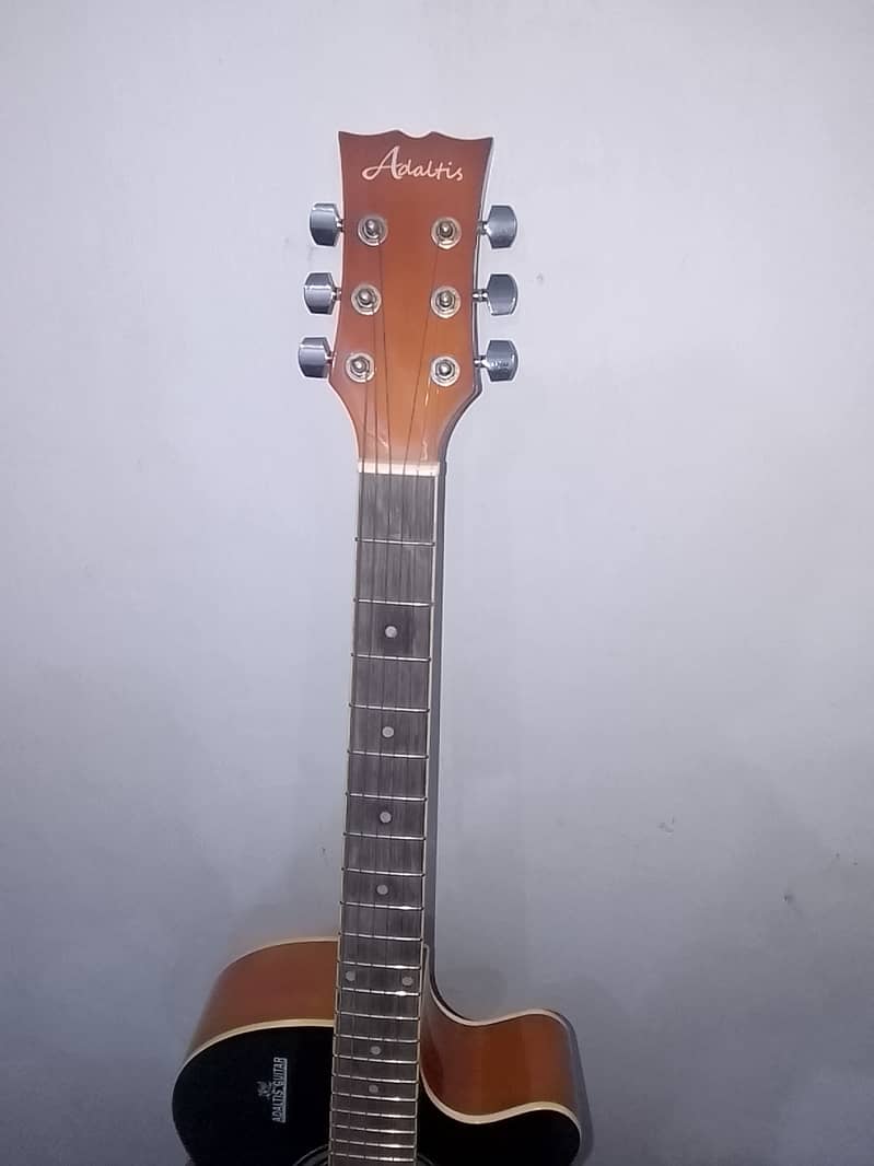 Adaltis guitar 2