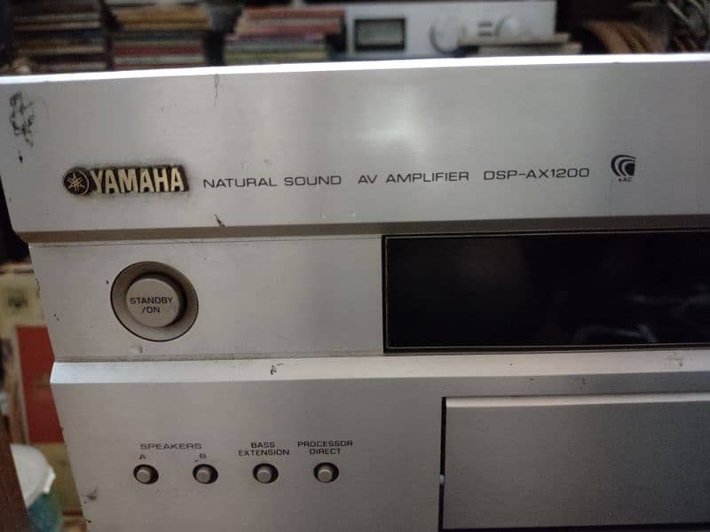 Yamaha dsp ax1200 1