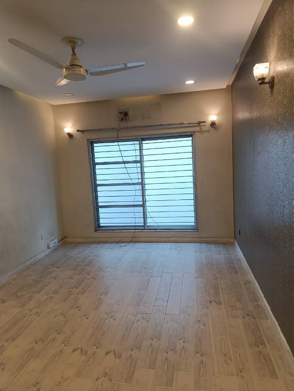 10 MARLA EXCELLENT BRAND NEW GOOD CONDITION UPPER PORTION HOUSE FOR RENT IN JANIPER BLOCK BAHRIA TOWN LAHORE 1