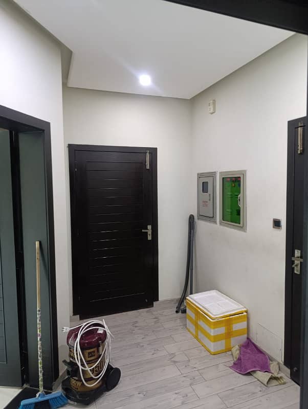 10 MARLA EXCELLENT BRAND NEW GOOD CONDITION UPPER PORTION HOUSE FOR RENT IN JANIPER BLOCK BAHRIA TOWN LAHORE 13