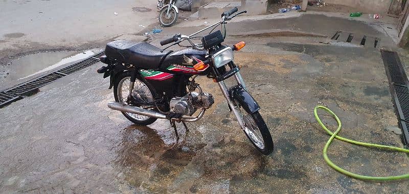 honda cd 70 2017 3