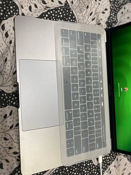 Mac book pro 2018 1