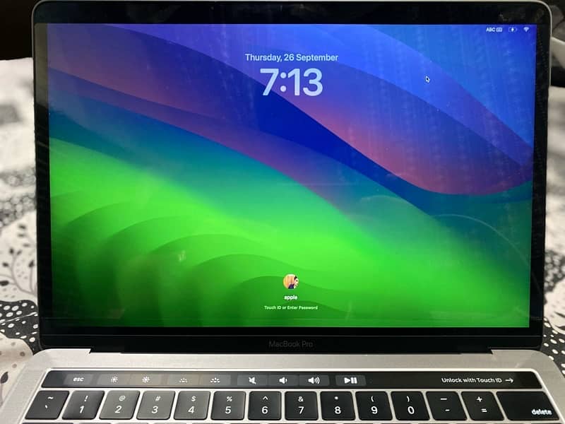 Mac book pro 2018 4