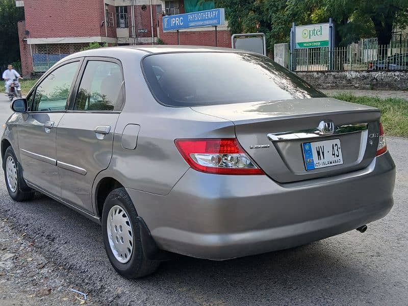 Honda City IDSI 2004 5