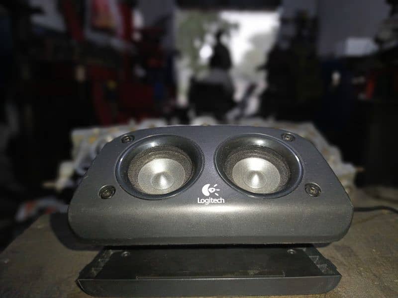 speaker - woofer - Logitech 2