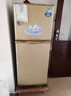 Dawlance fridge 9122D R