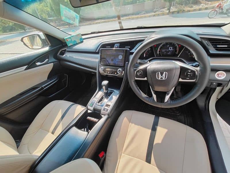 Honda Civic Oriel 2020 7