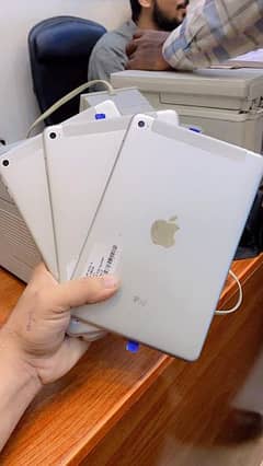 I Pad Mini 4 128GB WiFi + Cellular