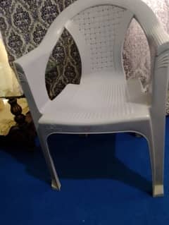 Plastic chairs for sale