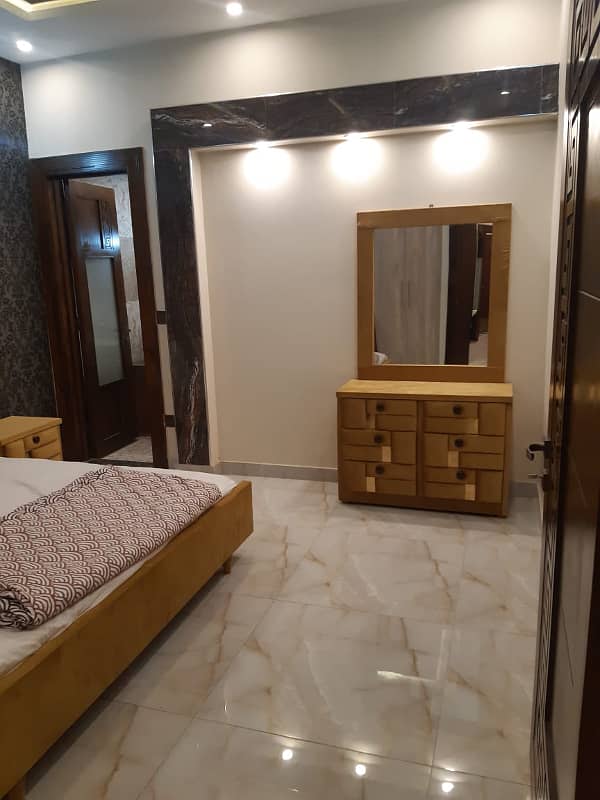 10 MARLA HOUSE FOR RENT IN BAHRIA TOWN LAHORE 9