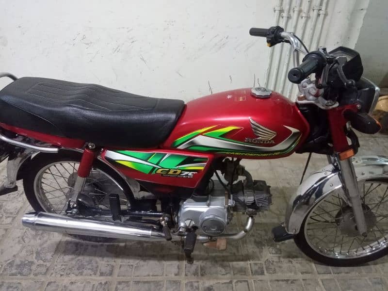 full ok bike ha koi Kam nhi bike ma 5