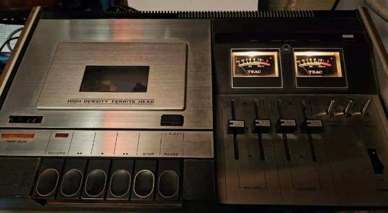 TEAC A. 350 ANTIQUE CASSETTE PLAYER 5