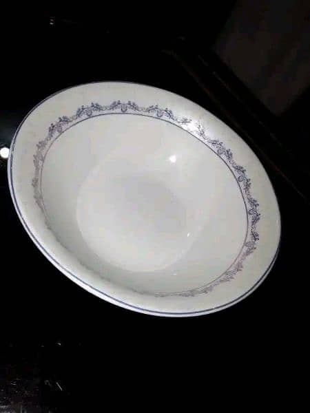 Ceramic dinner set for sale 2