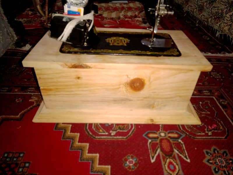 Sewing Machine Stand (ᴏɴʟʏ sᴛᴀɴᴅ) 1