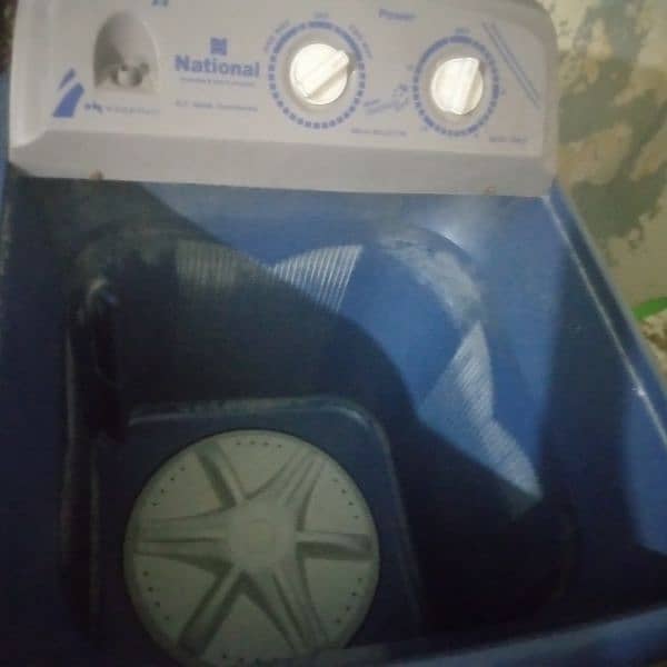 New washing machine month hua h urgent sale krni h 03335298993 2