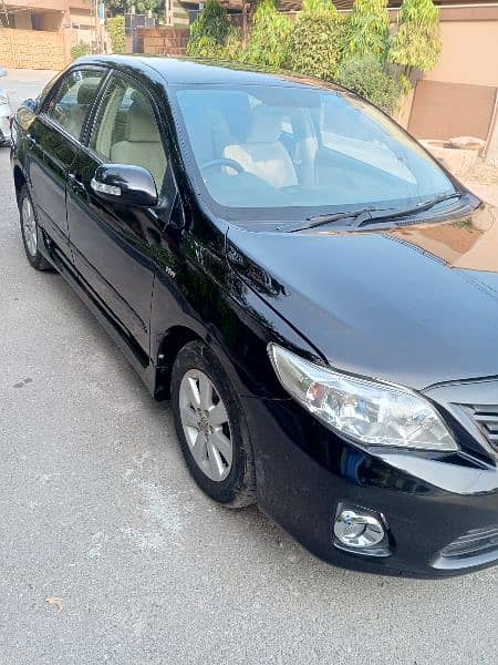 Toyota Corolla Altis 2011 11