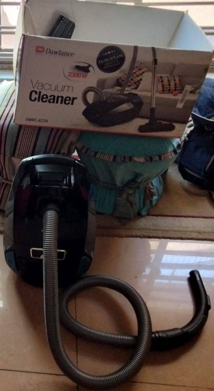 Vacuum cleaner 0