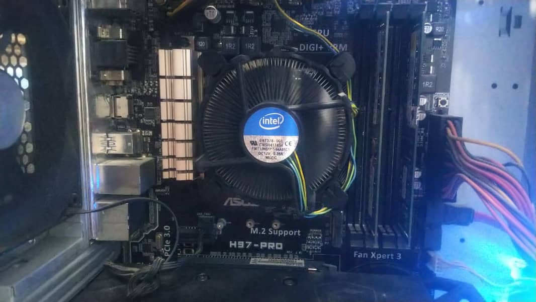 Core i7-4770 High-Performance PC [NO GPU] 0