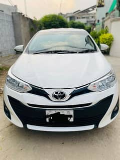 yaris 1.3 ativ 2022 on monthly rental