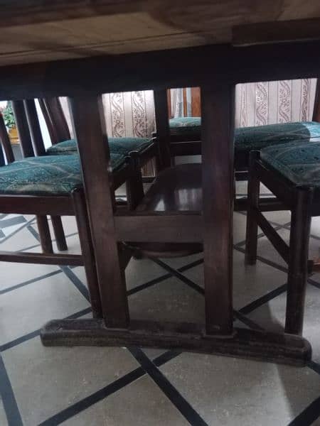 6 seater dining table 3