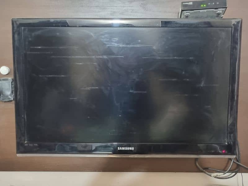 Samsung LCD Original . 37 Inch LCD. See full ad 4