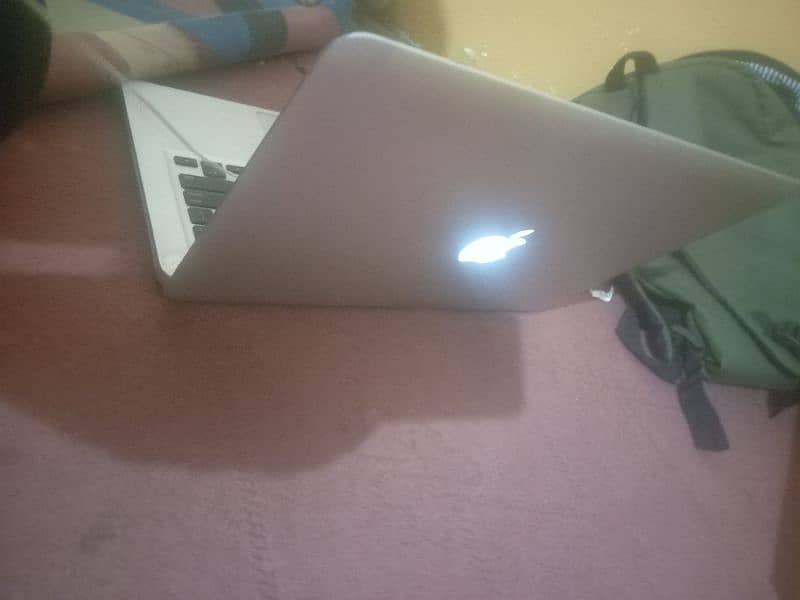 macbook pro 2012 model 0