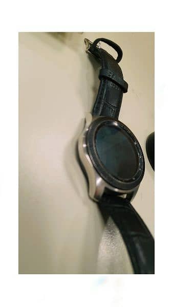 Samsung Watch 4 With Complete Charger 0