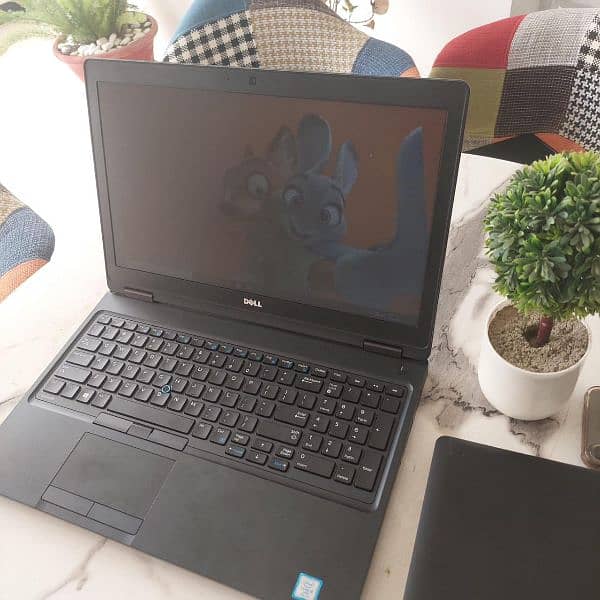 Dell latitude 5580 1