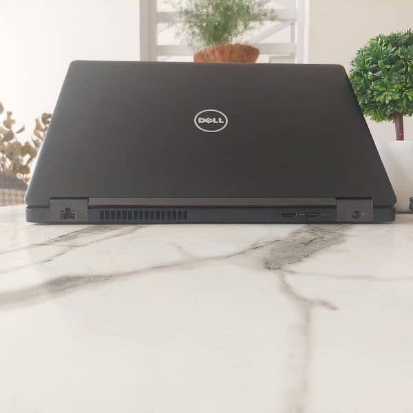 Dell latitude 5580 7